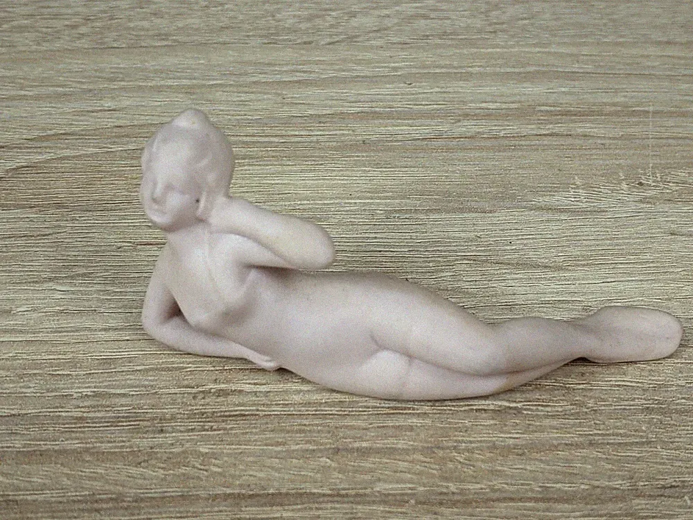 Wonderful Art Deco Bisque Reclining Bathing Beauty Woman Figurine 3.25" German?